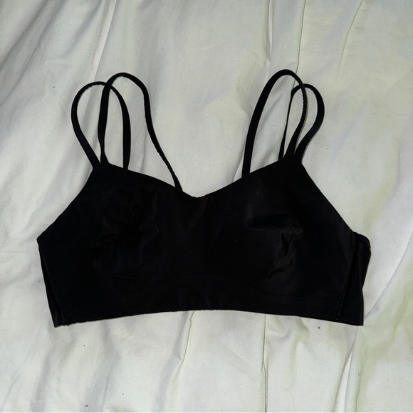 Lululemon Like A Cloud Bra - Picture 2 of 3